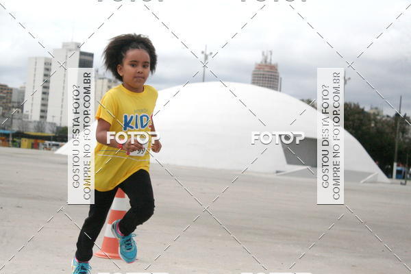 Buy your photos of the eventNiteri Kids Run on Fotop