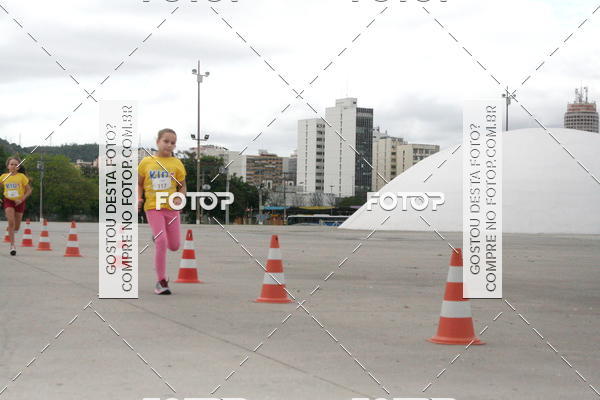 Buy your photos of the eventNiteri Kids Run on Fotop