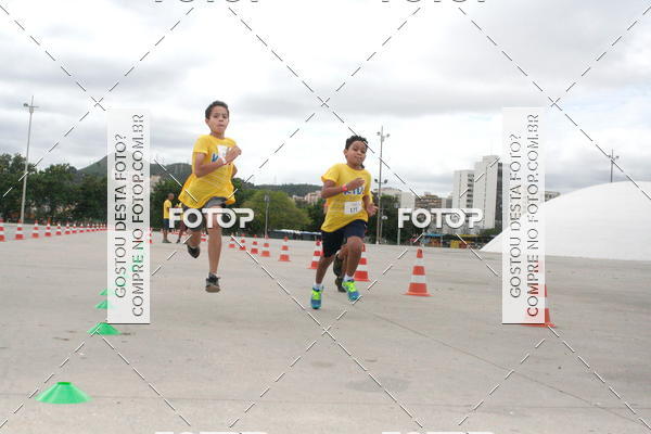 Buy your photos of the eventNiteri Kids Run on Fotop