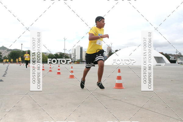 Buy your photos of the eventNiteri Kids Run on Fotop