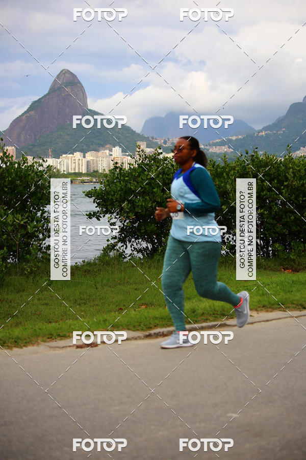 Buy your photos of the eventCORRER  SADE! ETAPA LAGOA RODRIGO DE FREITAS on Fotop