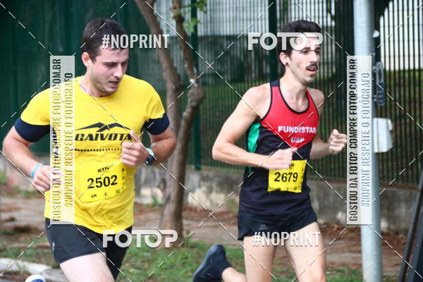 Buy your photos of the eventRun The Night SP on Fotop