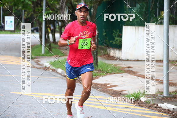 Buy your photos of the eventRun The Night SP on Fotop