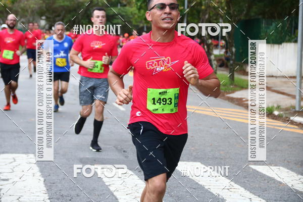 Buy your photos of the eventRun The Night SP on Fotop