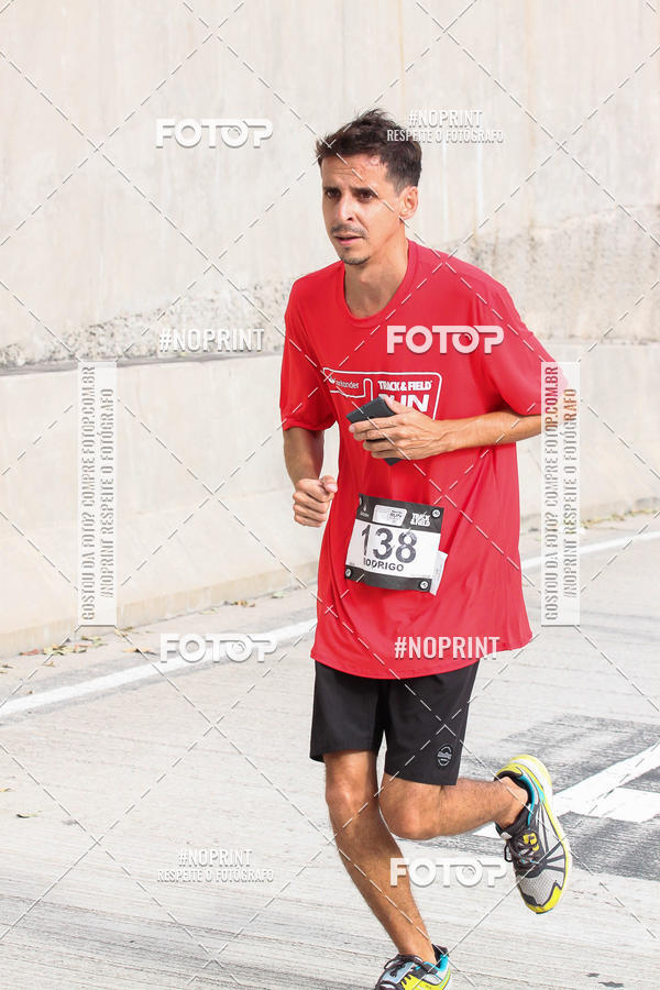 Buy your photos of the eventSANTANDER TRACK&FIELD RUN SERIES AquaRio on Fotop