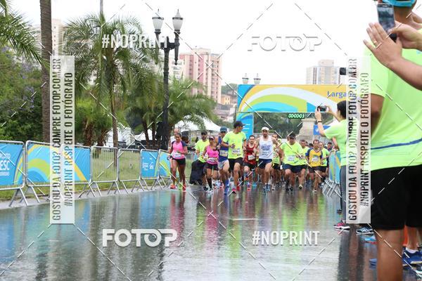 Compre suas fotos do eventoMeia Maratona de revezamento do Sesc Ipiranga 2018 no Fotop