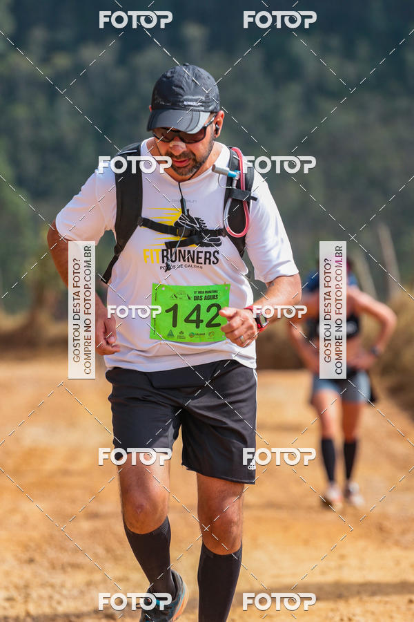Buy your photos of the event11 Meia Maratona das guas - Poos / Pocinhos on Fotop
