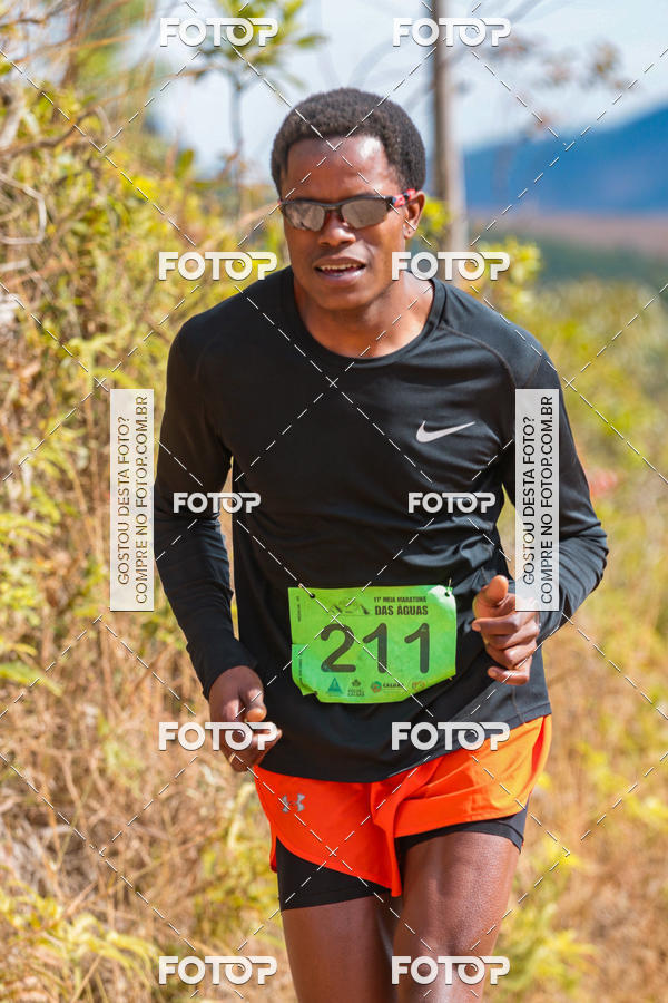 Buy your photos of the event11 Meia Maratona das guas - Poos / Pocinhos on Fotop