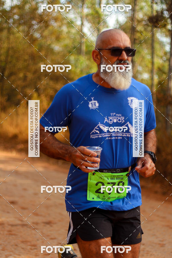Buy your photos of the event11 Meia Maratona das guas - Poos / Pocinhos on Fotop