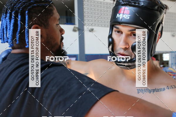 Buy your photos of the eventRIO OPEN KICKBOXING on Fotop