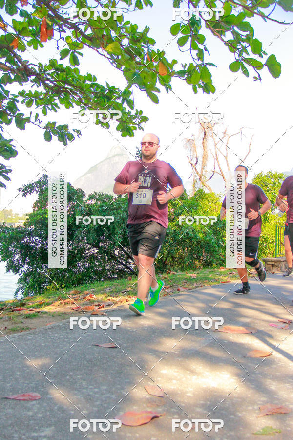 Buy your photos of the eventVelox Run on Fotop