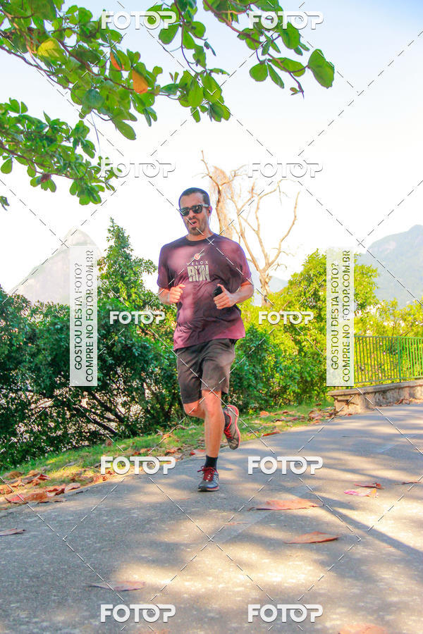 Buy your photos of the eventVelox Run on Fotop