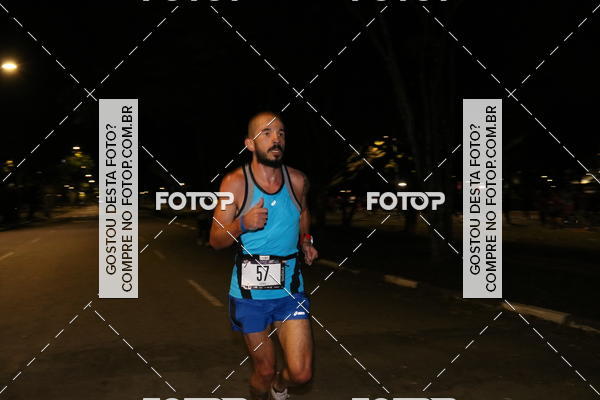 Buy your photos of the eventNight Run 2018 - Etapa Rock on Fotop