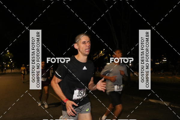 Buy your photos of the eventNight Run 2018 - Etapa Rock on Fotop