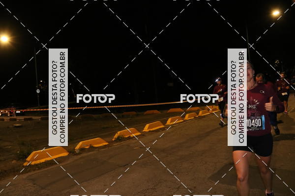 Buy your photos of the eventNight Run 2018 - Etapa Rock on Fotop