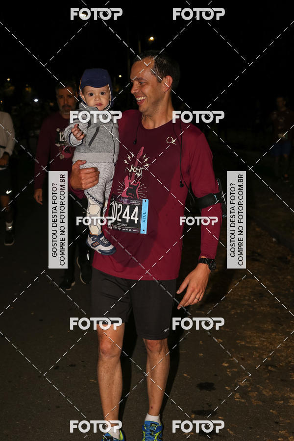 Buy your photos of the eventNight Run 2018 - Etapa Rock on Fotop