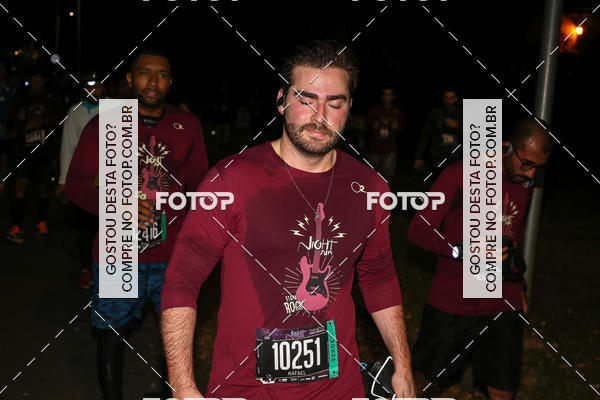 Buy your photos of the eventNight Run 2018 - Etapa Rock on Fotop