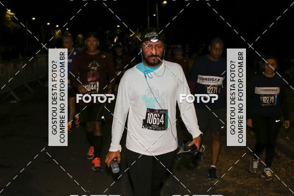 Buy your photos of the eventNight Run 2018 - Etapa Rock on Fotop