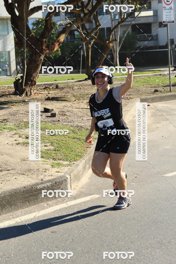 Buy your photos of the eventValverde Runner on Fotop