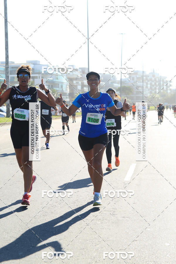 Buy your photos of the eventValverde Runner on Fotop