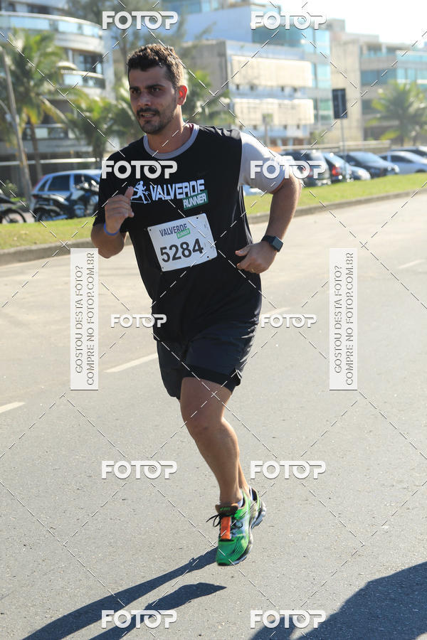 Buy your photos of the eventValverde Runner on Fotop