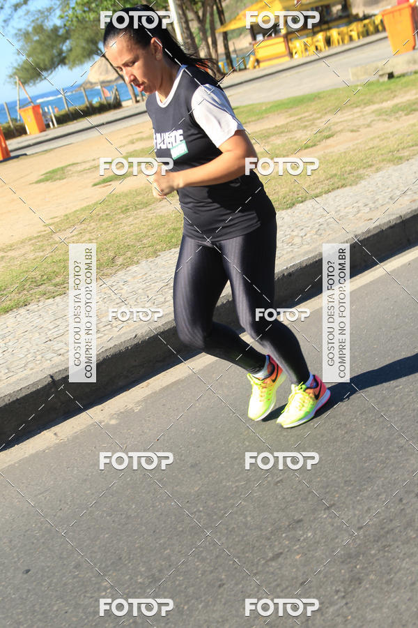 Buy your photos of the eventValverde Runner on Fotop