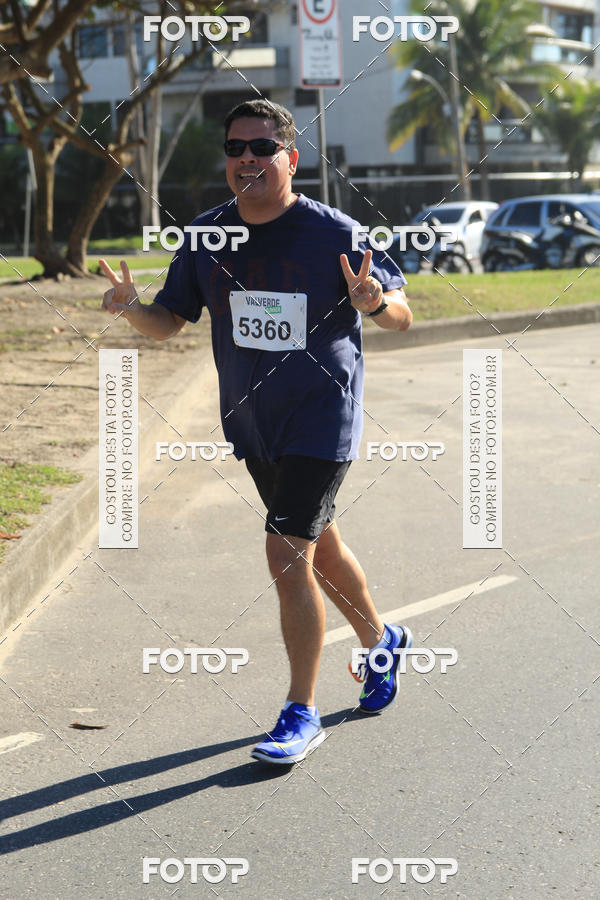 Buy your photos of the eventValverde Runner on Fotop