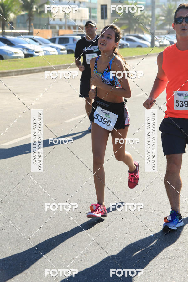 Buy your photos of the eventValverde Runner on Fotop