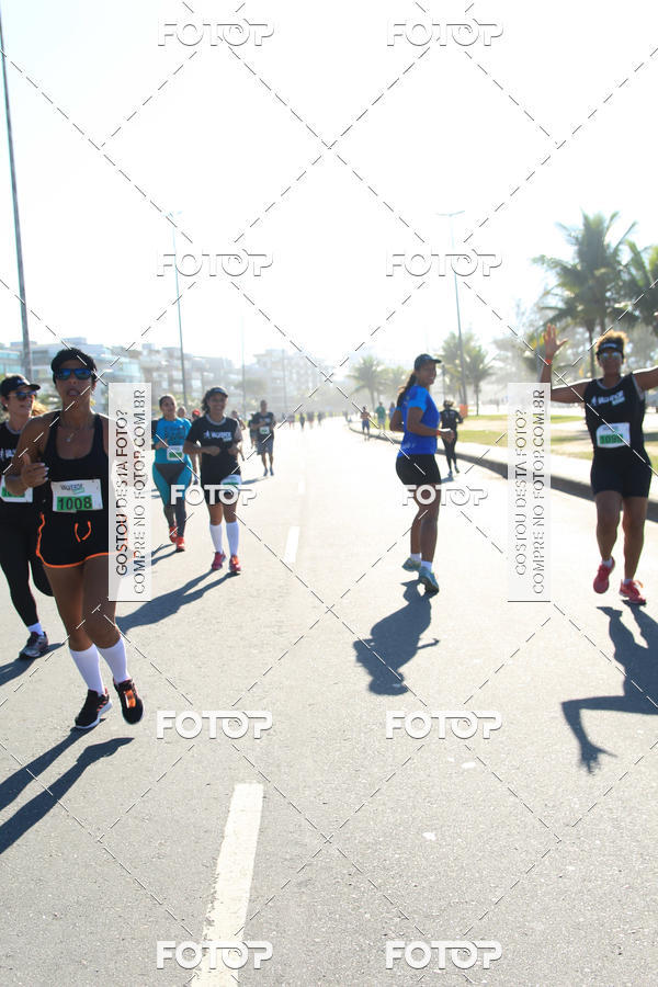 Buy your photos of the eventValverde Runner on Fotop