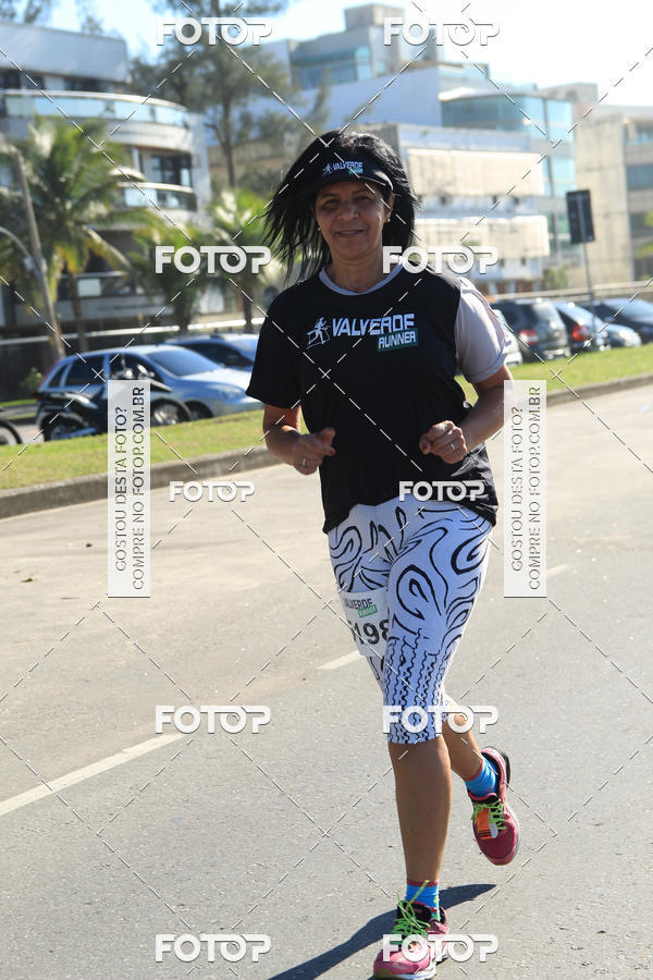 Buy your photos of the eventValverde Runner on Fotop