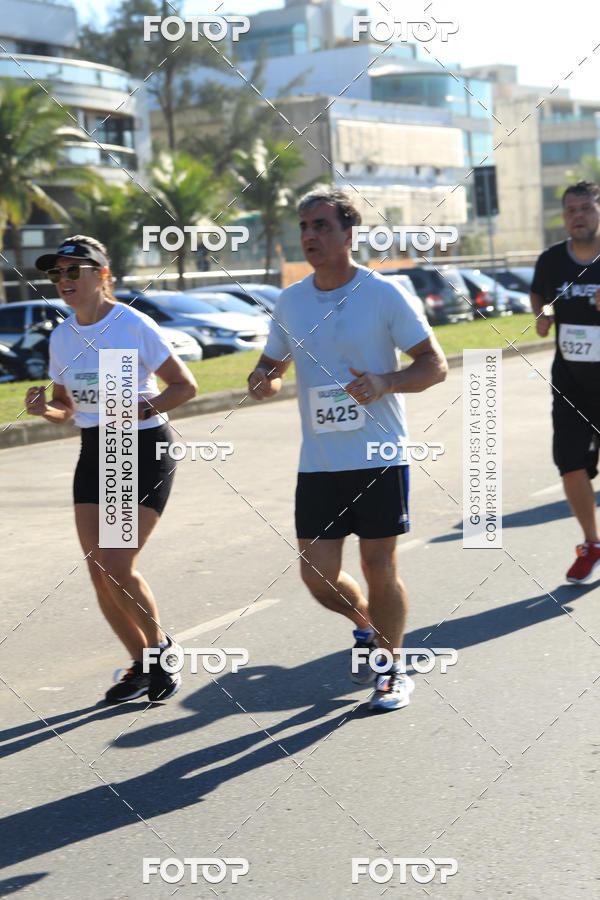 Buy your photos of the eventValverde Runner on Fotop