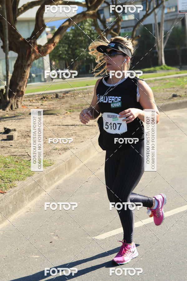 Buy your photos of the eventValverde Runner on Fotop