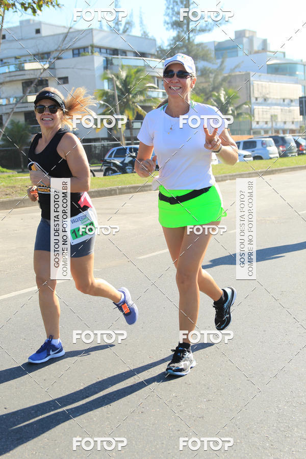 Buy your photos of the eventValverde Runner on Fotop