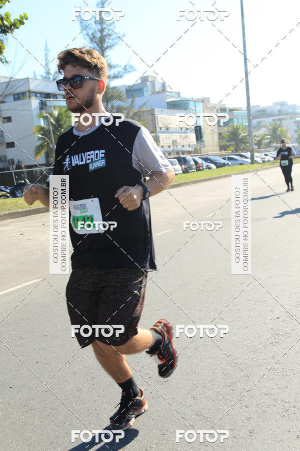 Buy your photos of the eventValverde Runner on Fotop