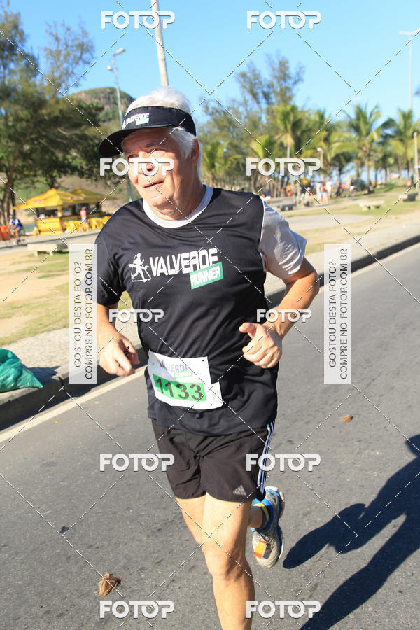 Buy your photos of the eventValverde Runner on Fotop