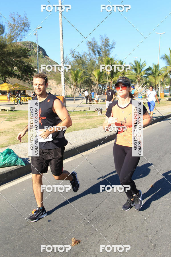Buy your photos of the eventValverde Runner on Fotop