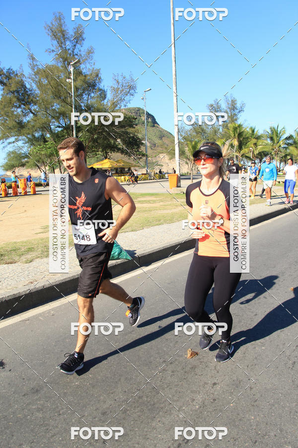 Buy your photos of the eventValverde Runner on Fotop