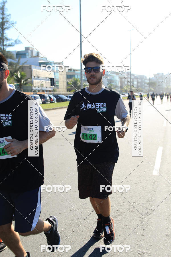 Buy your photos of the eventValverde Runner on Fotop