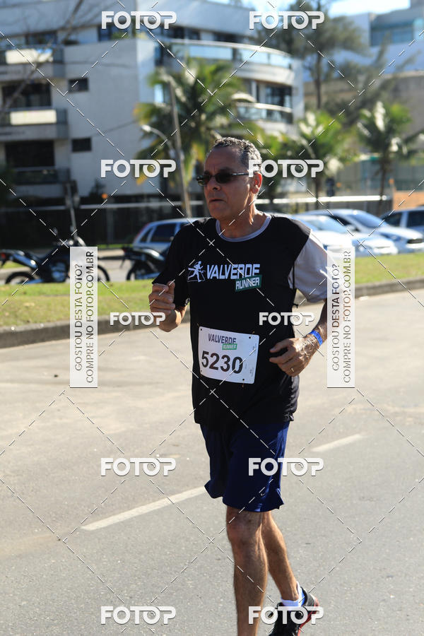 Buy your photos of the eventValverde Runner on Fotop