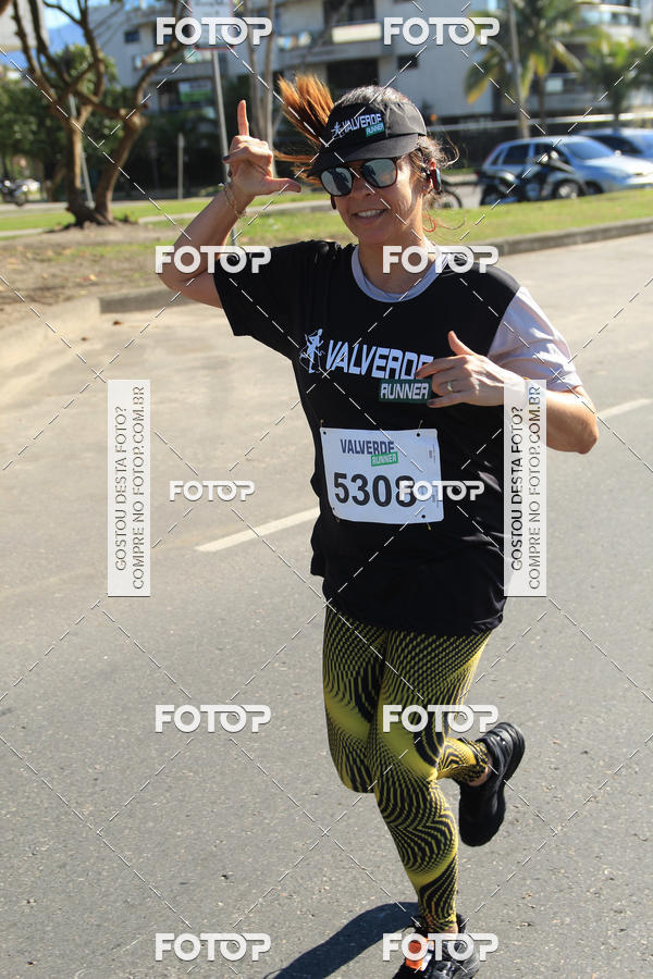 Buy your photos of the eventValverde Runner on Fotop