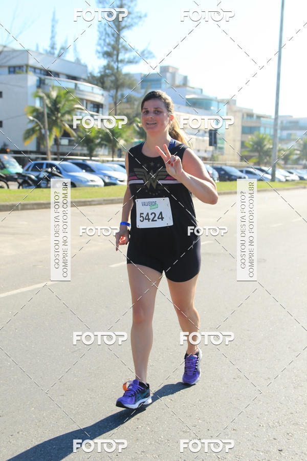 Buy your photos of the eventValverde Runner on Fotop