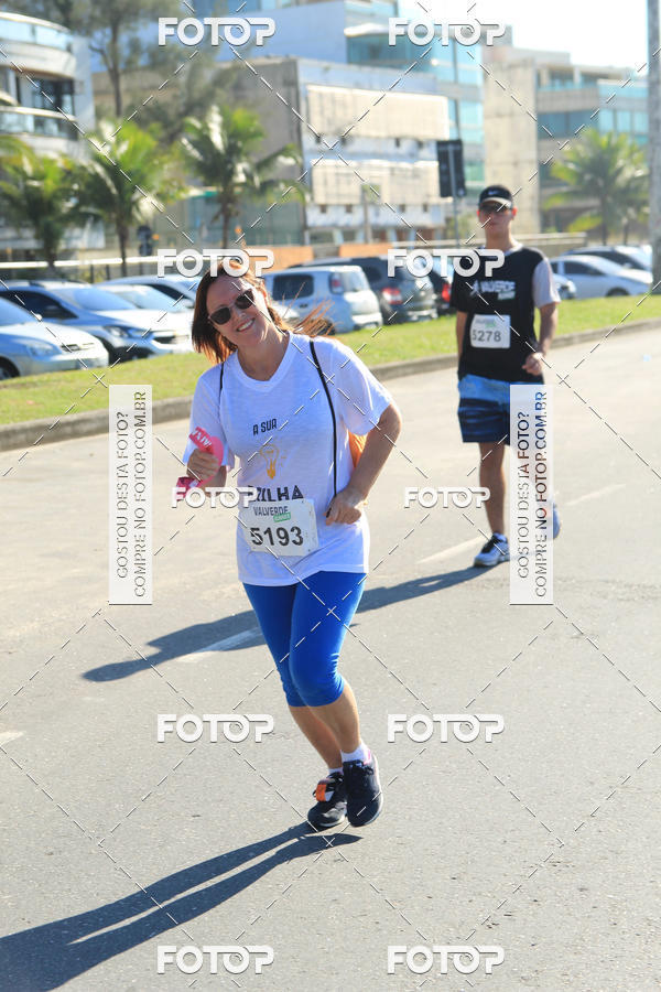 Buy your photos of the eventValverde Runner on Fotop