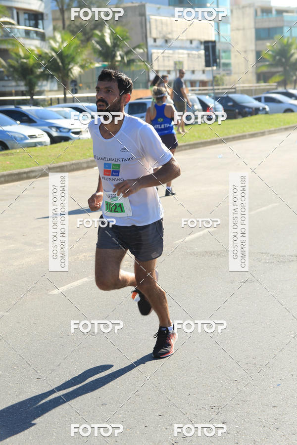Buy your photos of the eventValverde Runner on Fotop