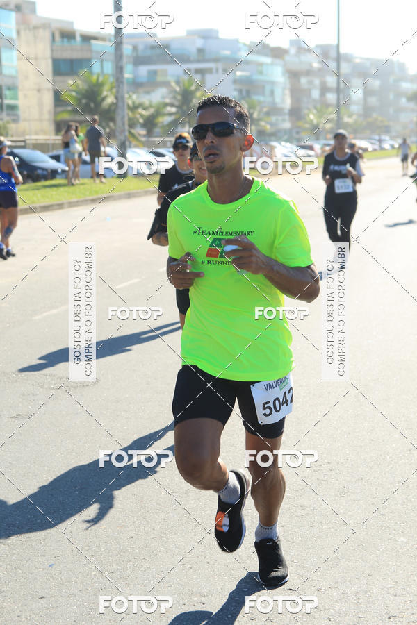 Buy your photos of the eventValverde Runner on Fotop