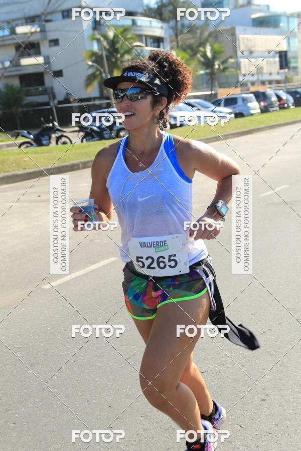 Buy your photos of the eventValverde Runner on Fotop