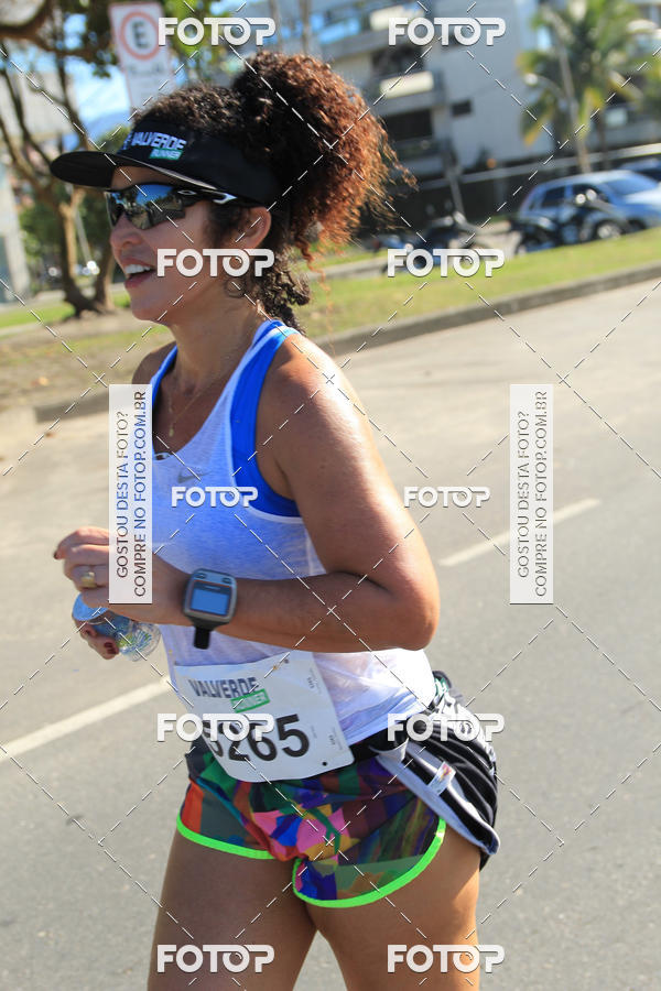 Buy your photos of the eventValverde Runner on Fotop