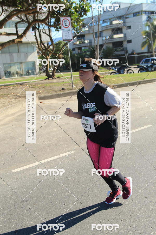 Buy your photos of the eventValverde Runner on Fotop