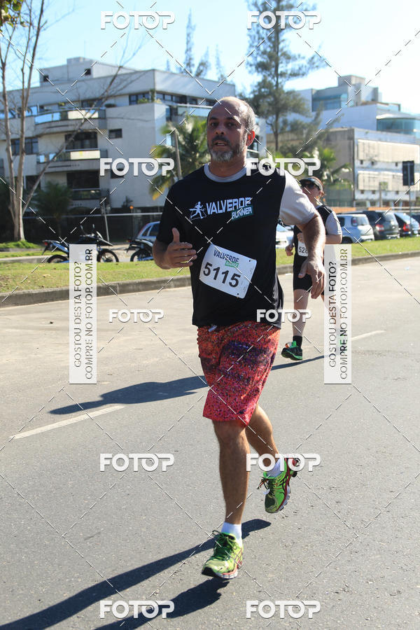 Buy your photos of the eventValverde Runner on Fotop