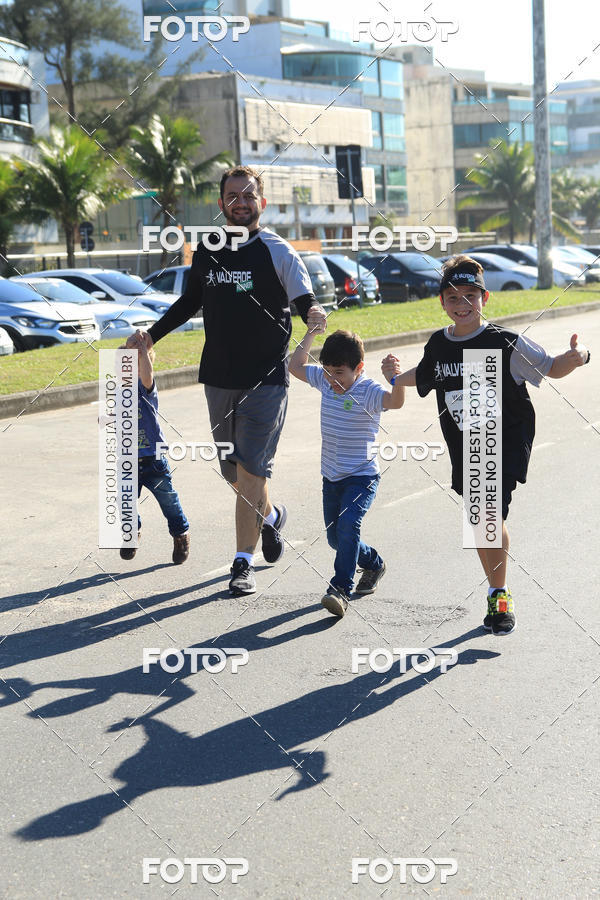 Buy your photos of the eventValverde Runner on Fotop