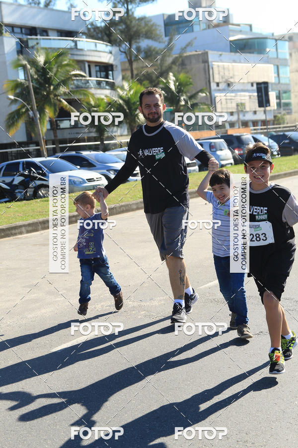 Buy your photos of the eventValverde Runner on Fotop